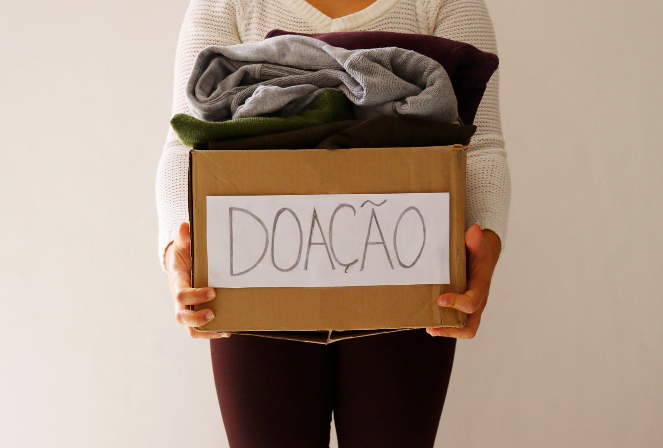 Doação de Roupas: Renove o Seu Guarda-Roupa sem Gastar!